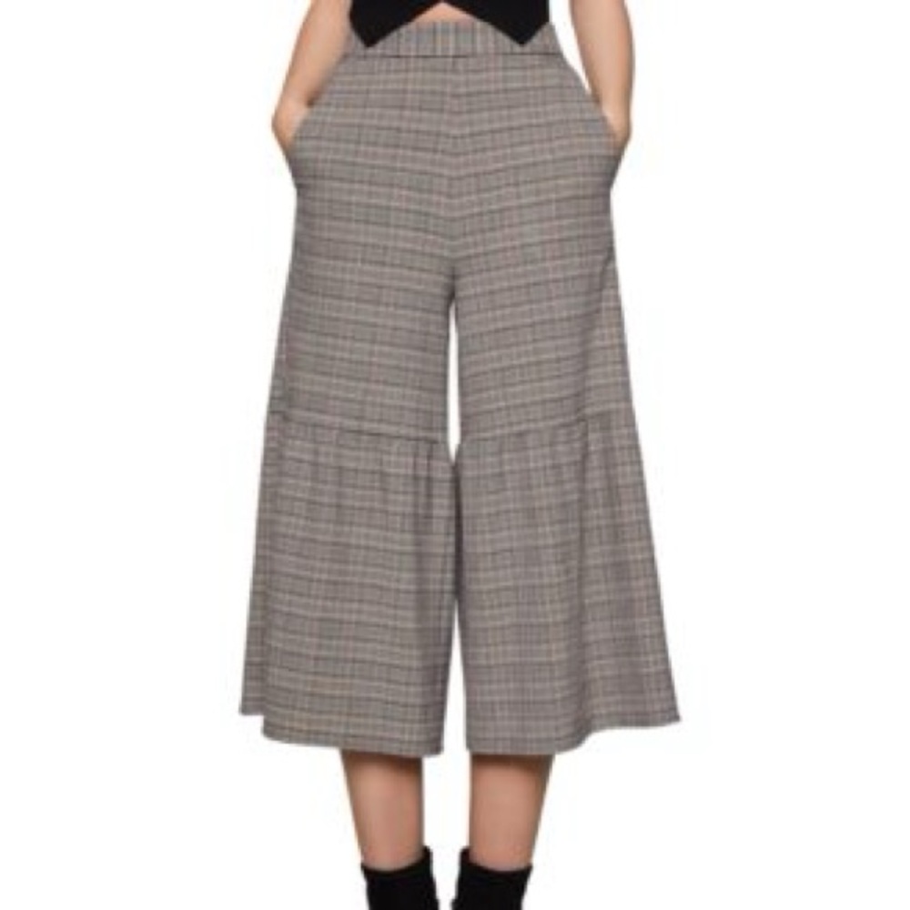 BCBGeneration Plaid Bellbottom Crop Slacks Pink Black Size M